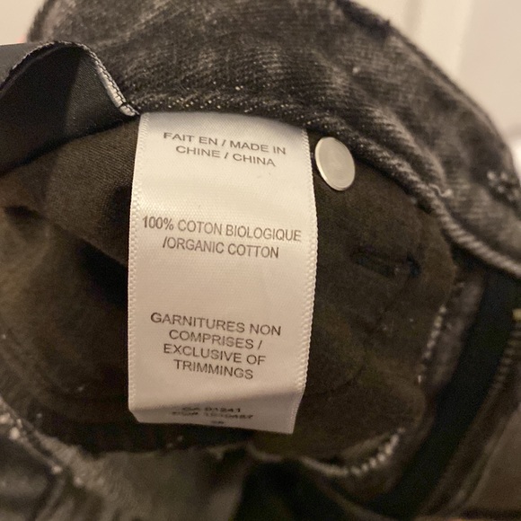 Simons high waisted denim shorts - Picture 3 of 4